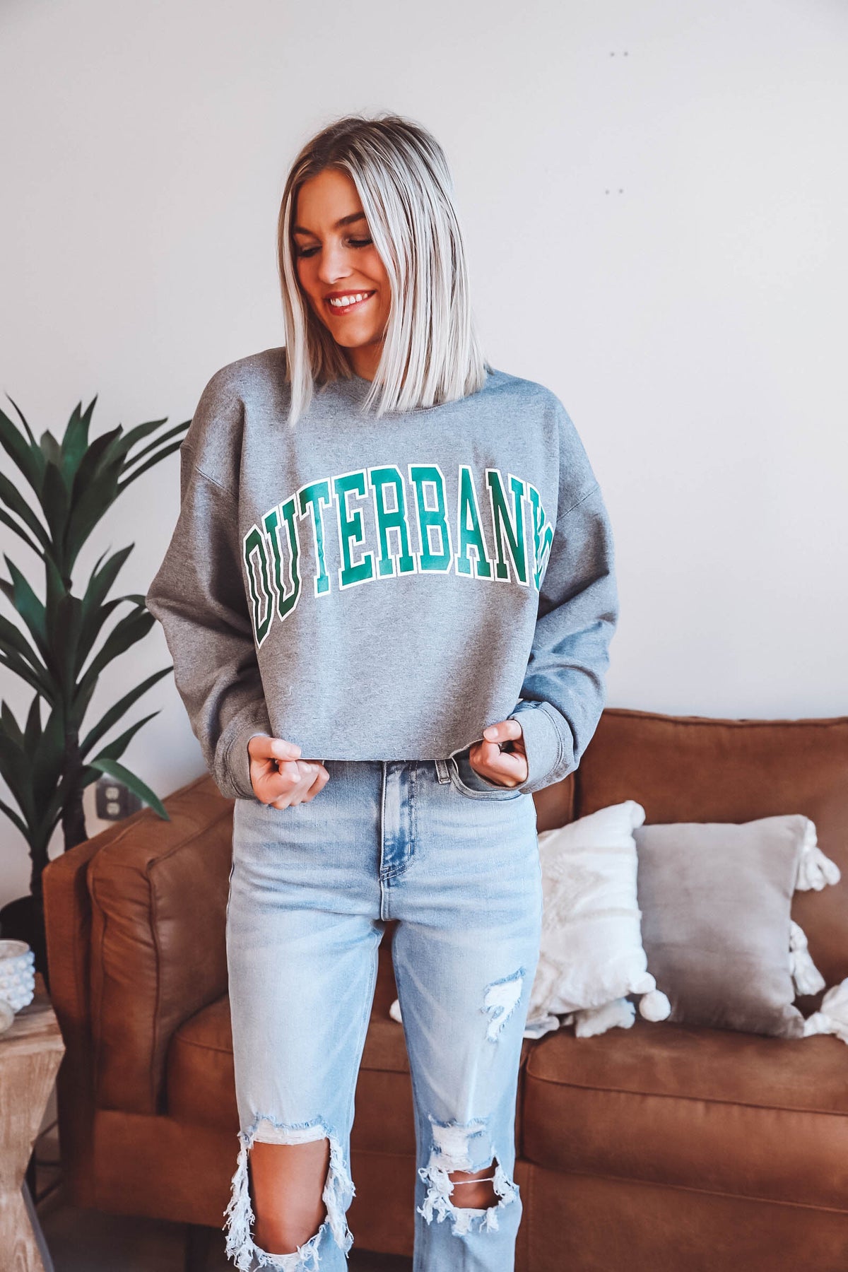 Outerbanks Cropped Crewneck