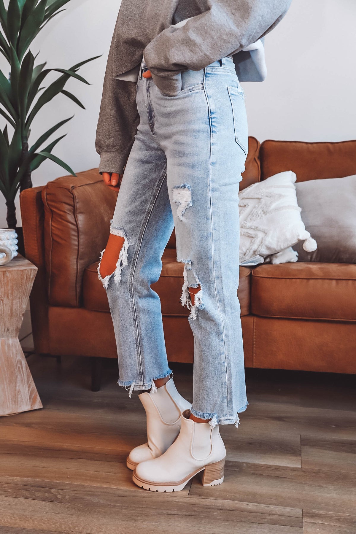 Calvin High Rise 90's Dad Jeans