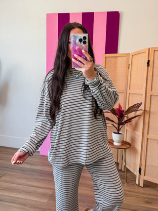 Wrapped In Comfort Stripe Set