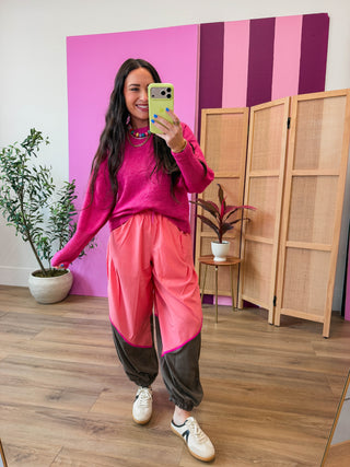 Contrast Flow Jogger-Coral Rose/Brown