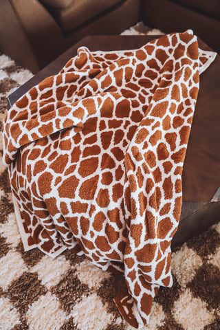 Giraffe Print Throw Blanket