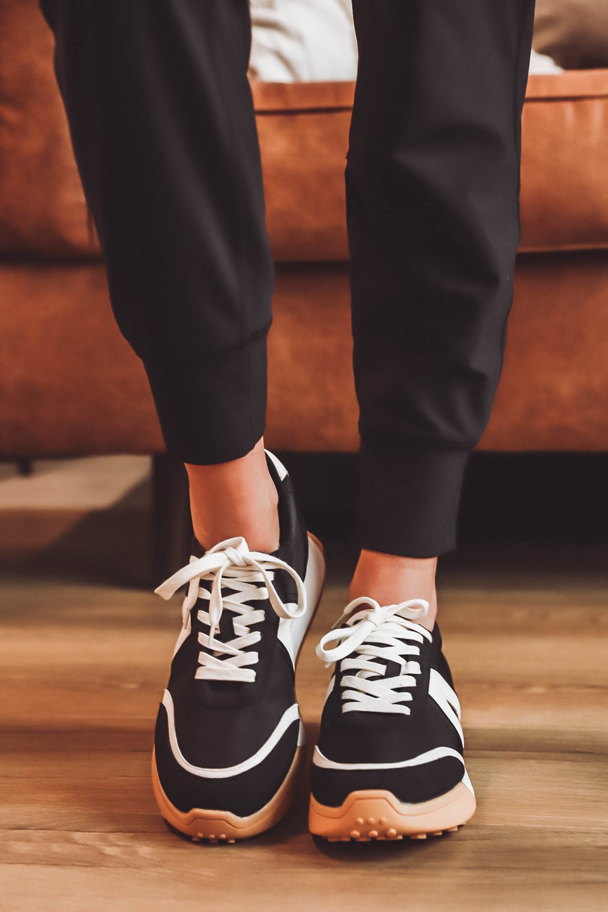 Tristin Sneaker-Black/White