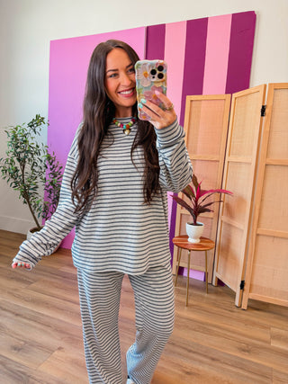 Wrapped In Comfort Stripe Set