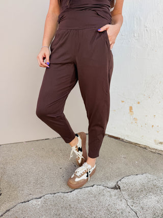 Venice Barrel Active Pants-Espresso
