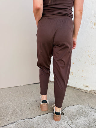 Venice Barrel Active Pants-Espresso