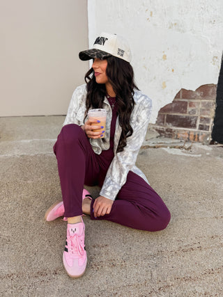 Mommin' Leopard Trucker Hat