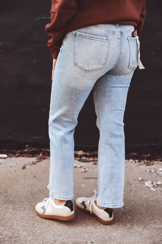 Maisie High Rise Straight Leg Denim