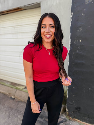Essential Ribbed Tee-Garnet Red