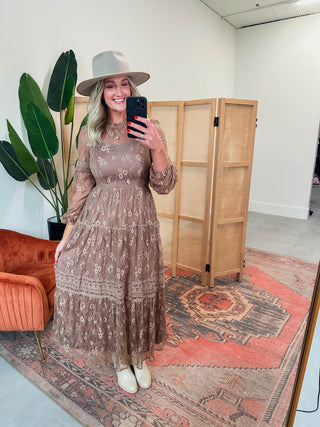 Blakely Lace Maxi Dress