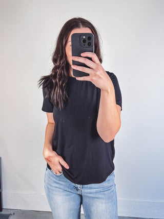 Nikkie Tee-Black-Thread & Supply