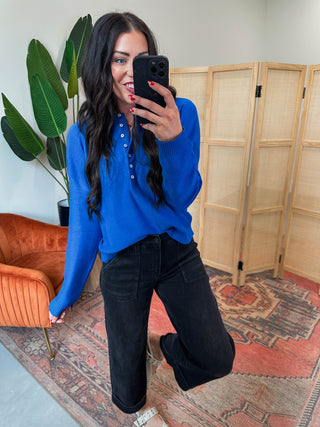 Kiara Henley Sweater-Blue