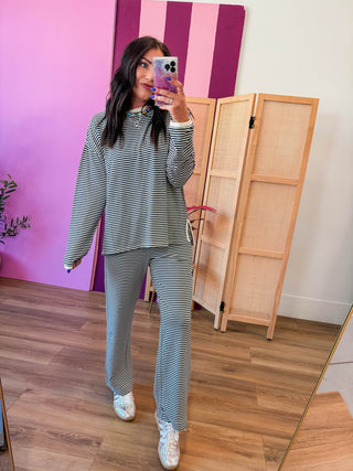 Laidback Stripe Set-Navy/Cream