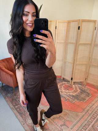 Essential Ribbed Tee-Espresso