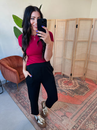 Essential Ribbed Tee-Garnet Red