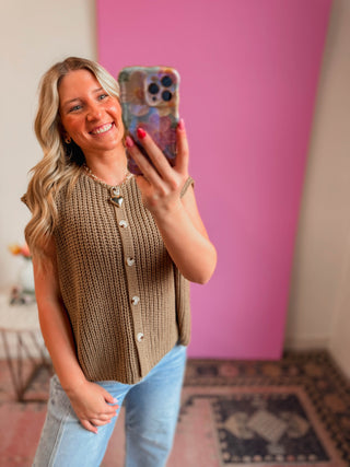 Amber Sweater Vest-Mocha