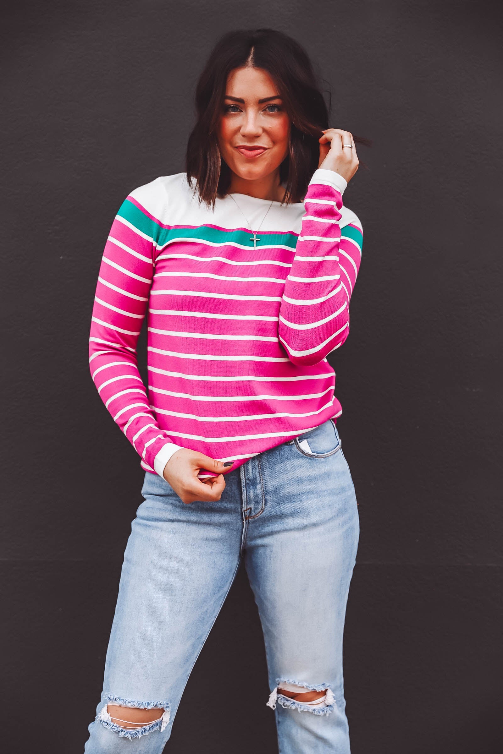 Kelly Striped Sweater-White/Magenta – IKT