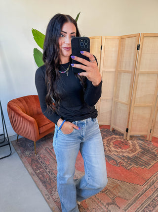 Everyday Essential Long Sleeve-Black