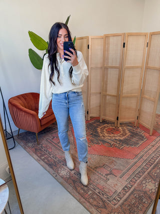 Liliana Henley Sweater-Cream