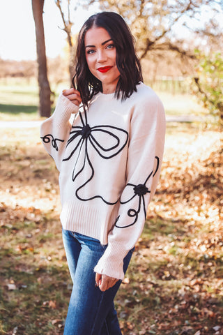 Kristi Bow Sweater-Cream/Black