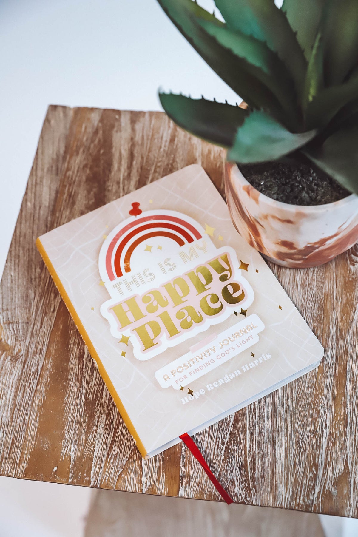 This Is My Happy Place: Positivity Journal-Hope Reagan Harris