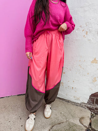 Contrast Flow Jogger-Coral Rose/Brown