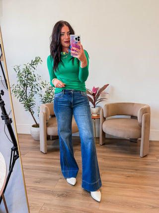 Everyday Essential Long Sleeve-Kelly Green