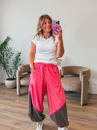 Contrast Flow Jogger-Coral Rose/Brown