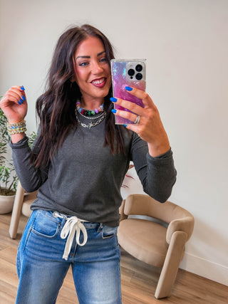 The Core Staple Long Sleeve is an everyday essential designed for comfort and versatility. This super soft basic fits seamlessly into any wardrobe, whether worn solo or layered under jackets and sweaters. Perfect for building a foundation of timeless pieces that work season after season.
house of color Winter
shop by color season