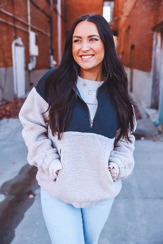 Jaclyn Pullover