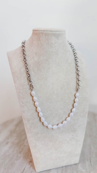 Pearl Pop Silver Necklace