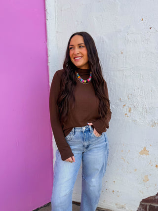 Everyday comfort meets versatile style with this mock neck top. Crafted from soft, stretchy micro fleece, it's designed to keep you warm without bulk. The fold mock neckline and long sleeves make it an ideal layering piece for fall and winter wardrobes. Easy to pair with anything, this essential basic transitions seamlessly from casual days to active outings.
house of color Autumn
house of color Spring
shop by color season