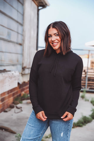 Nikki Pullover-Black