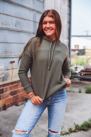 Nikki Pullover-Olive