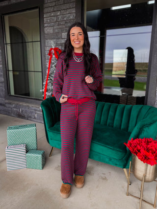 Cozy up in effortless casual style with this two-piece set crafted from a soft striped knit fabric in a relaxed fit. Designed with a classic crew neck sweater featuring drop shoulders and matching wide-leg pants with an adjustable drawstring waistband. Wear them together for the ultimate cozy lounge look or style each piece separately for versatile Fall and Winter outfits. 
house of color Summer
house of color Winter
shop by color season