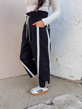 Cool Girl Barrel Pants-Black