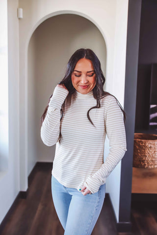 Liz Metallic Stripe Top-Off White/Tan-Thread & Supply