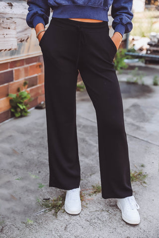 Hallie Wide Leg Sweatpants-Black