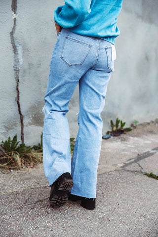 Sammie High Rise 90's Flare Denim