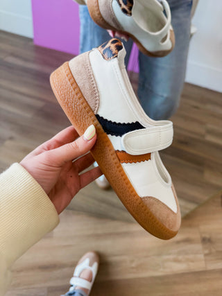 Calm Down Flats-Sand
