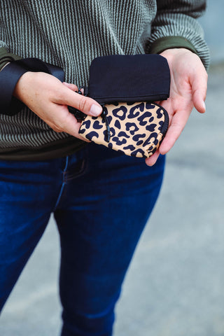 Dual Pouch Wristlet Wallet-Black/Leopard