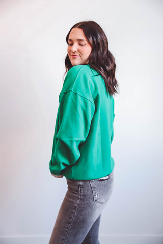 Makenna Crewneck-Kelly Green