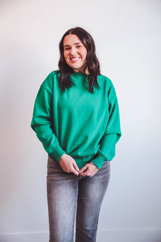 Makenna Crewneck-Kelly Green