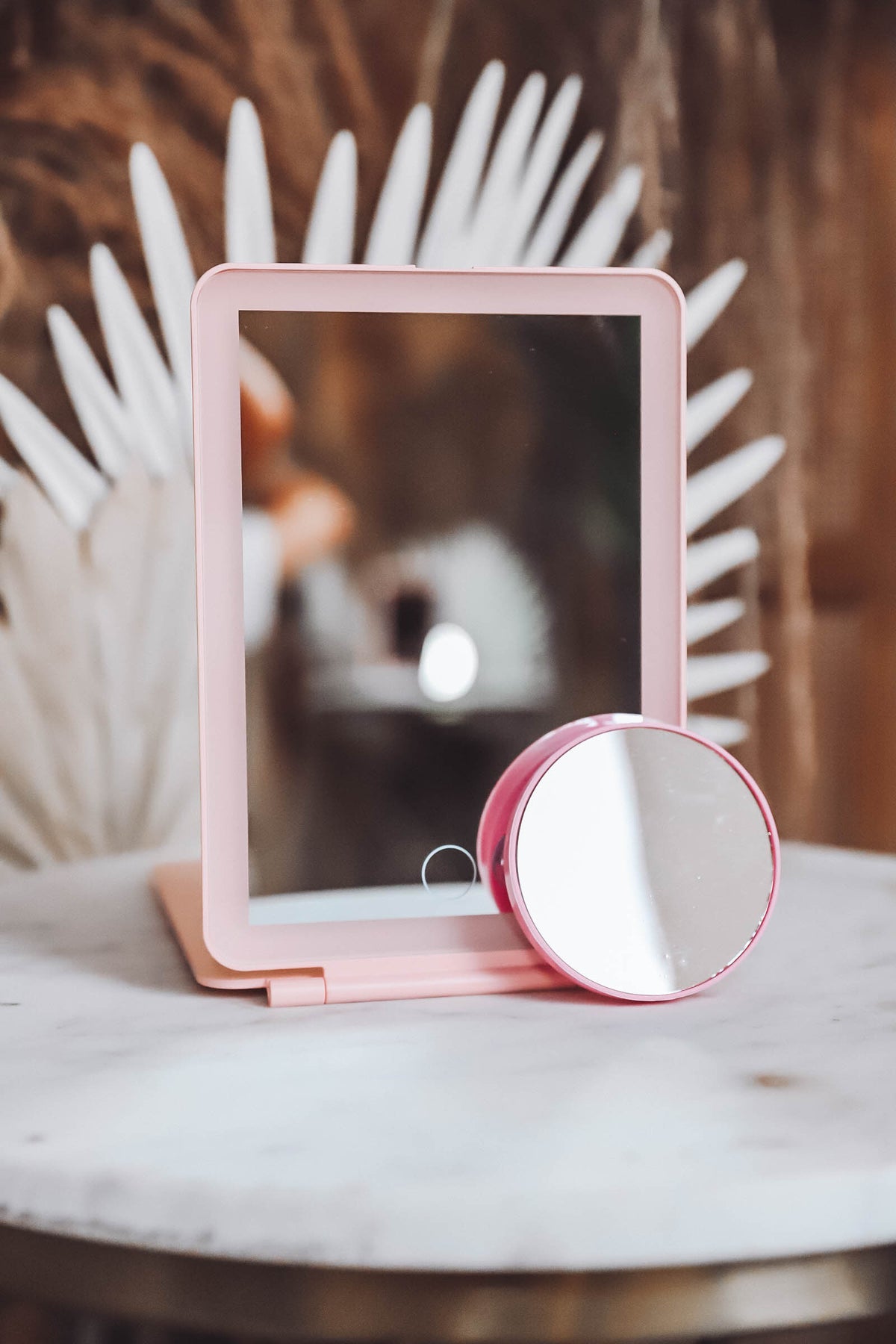 LED Magnification Makeup Mirror-Pink