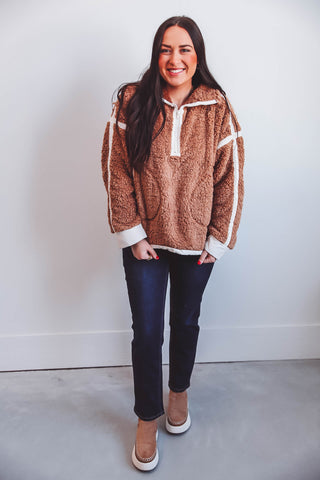 Kourtney Fleece Pullover-Tan