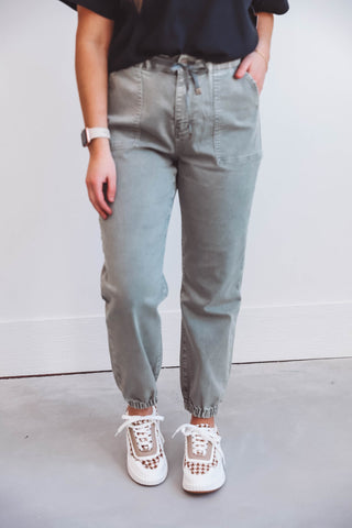 Maddox Jogger-Ash Grey