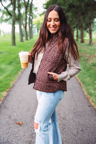 Amara Floral Vest-Chocolate