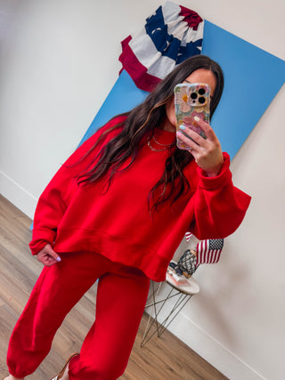 Easy Living Crewneck-Red