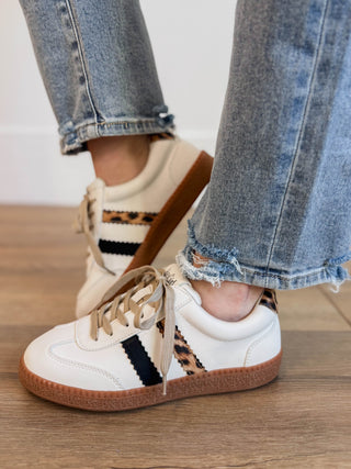 Corky's Heads Up Sneaker-White Leopard Combo