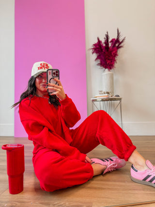 Easy Living Crewneck-Red