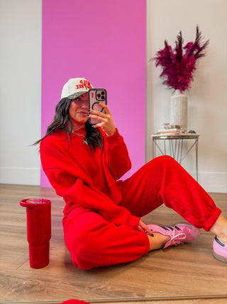 Easy Living Crewneck-Red